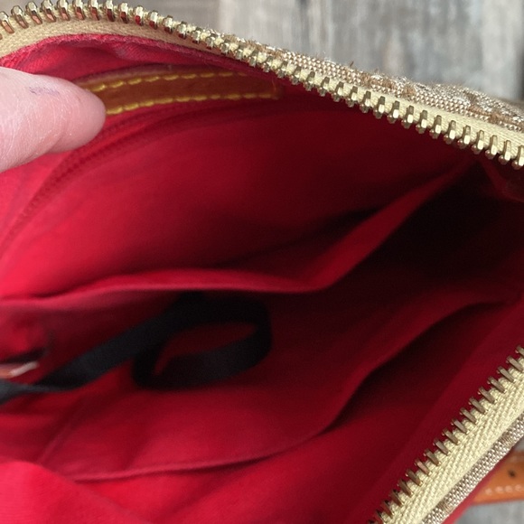 Dooney & Bourke Crossbody - Picture 8 of 12